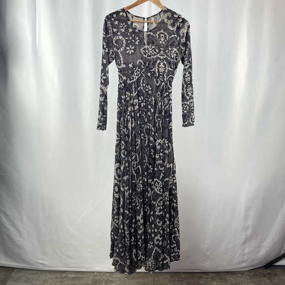 Free People First Kiss Maxi Dress in Shark Combo Size Small - Picture 5 of 10